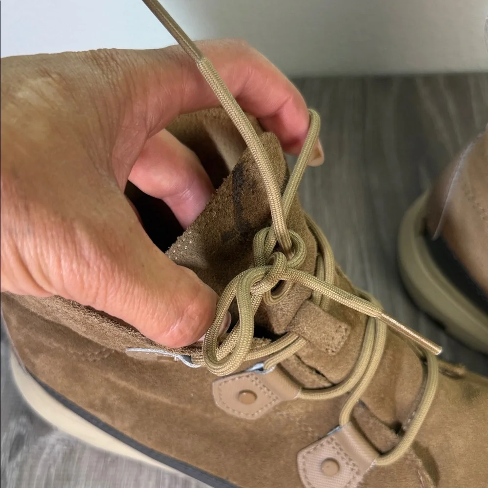 Sorel Brown Lace Up Boots - Picture 7 of 10